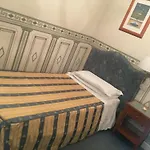 Hall 4* קטאניה