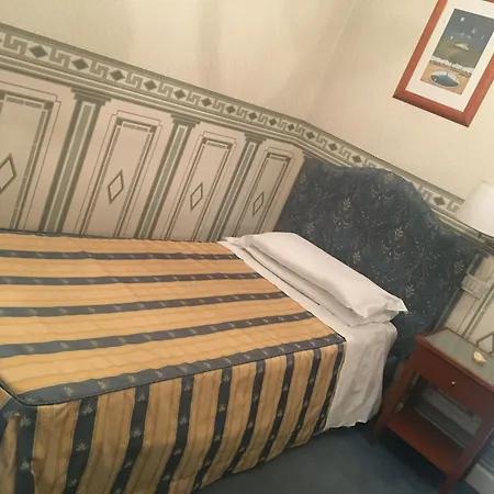 Hall 4* Catania