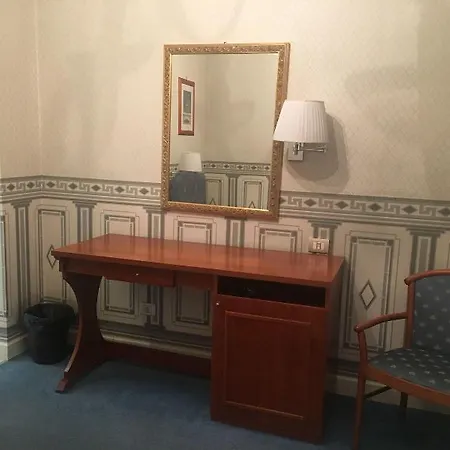 Guest house Hall 3*