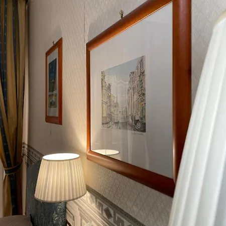 Casa de hóspedes Hall 4*