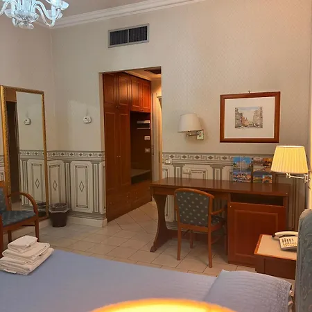Hall 4* Catania